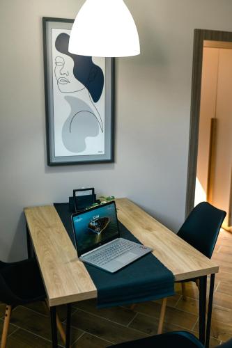 Manoir Apartments