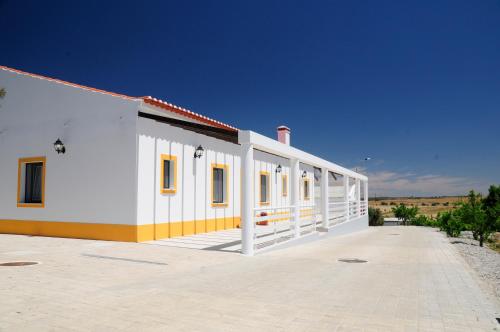 Corvos E Cadavais