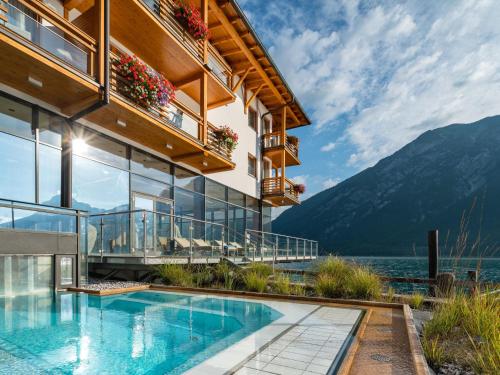 Aja Fürstenhaus am Achensee
