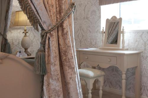 St James Hotel, BW Premier Collection