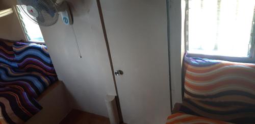 CRISTINA Beachfront Cottages