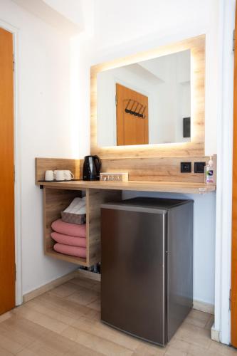 Athens Studios & Backpackers