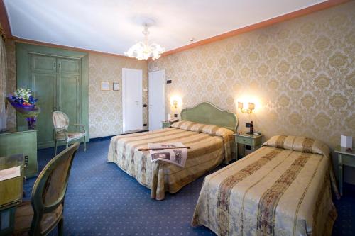 Carlton on the Grand Canal