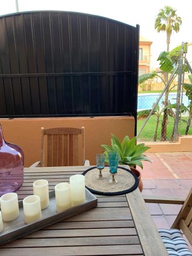 Apartamento Residencial Al Andalus 117, La Barrosa, Chiclana, Incluye parking a unos metros del mar