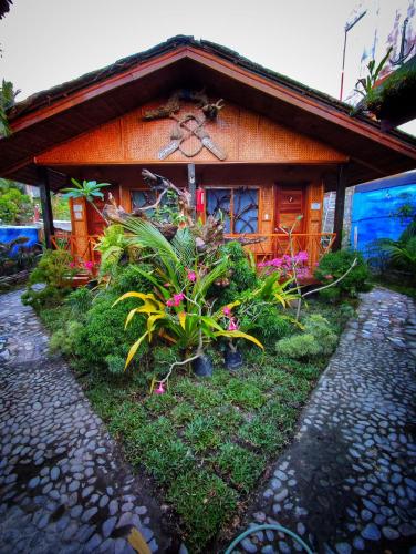 Castaway Native Huts