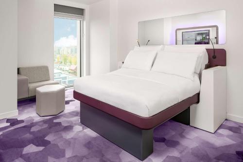 YOTEL Amsterdam
