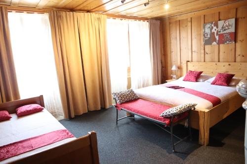Gruyère Rooms