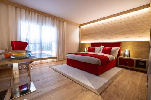 Los Lorentes Apartments