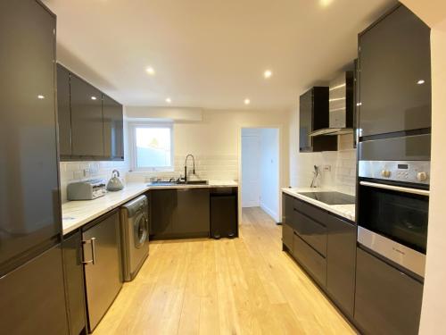 Freshly renovated 2 bedroom Victorian town house