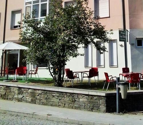 Pensión Albergue Puente Ribeira