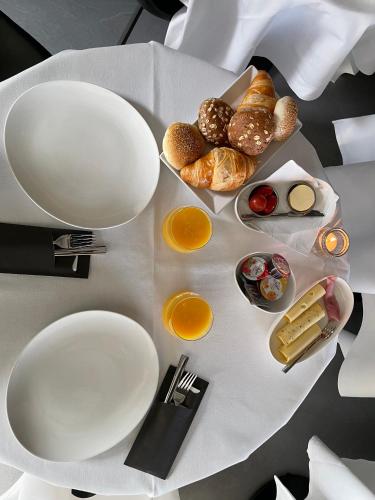 Bed Bites Business Hotel