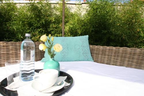 Suytes Business Studios