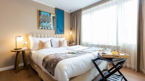 Delphi Hotel & Restaurant