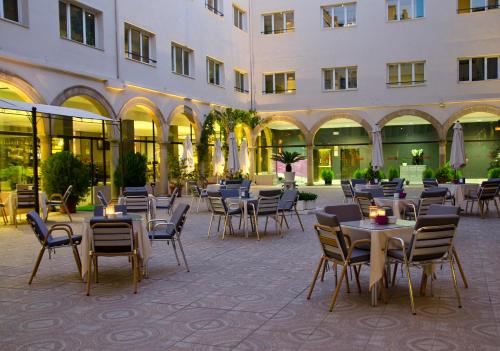 TRH Ciudad de Baeza Hotel