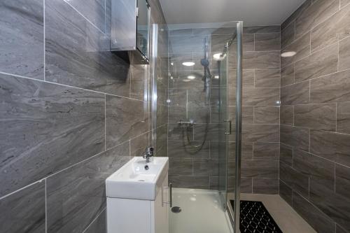 TCO Luxury House