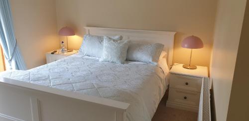 Knightsbrook Bed & Breakfast