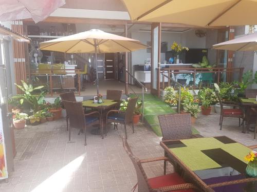 Hayahay Beach Resort