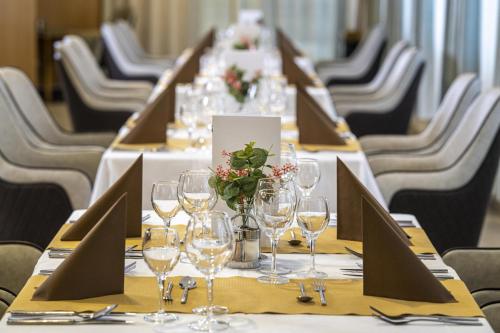 Willis Hotel Business & Wellness