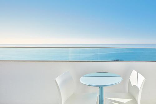 Dom José Beach Hotel