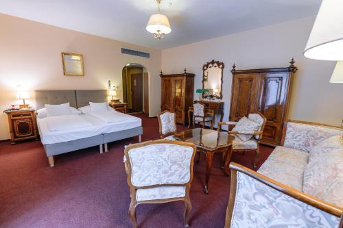 Pannonia Hotel