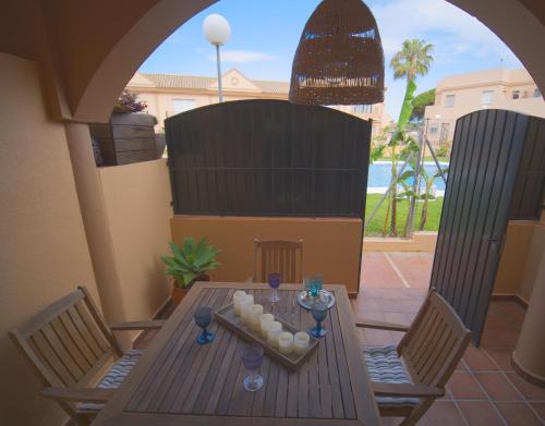 Apartamento Residencial Al Andalus 117, La Barrosa, Chiclana, Incluye parking a unos metros del mar