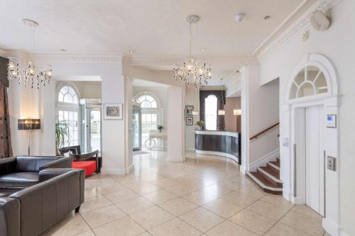 New Continental Hotel, Sure Hotel Collection by Best Western