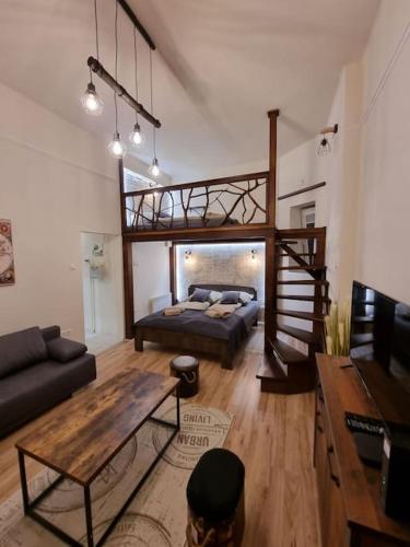 Vintage Apartman in city center