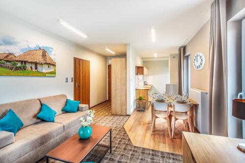 Solavo Home & Travel