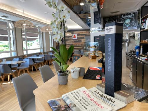 Hostal-Cafeteria Gran Sol