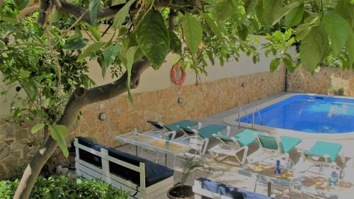 Hostal Bonany