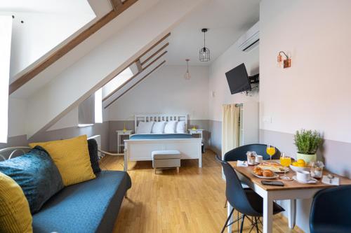 Paon Boutique Apartments