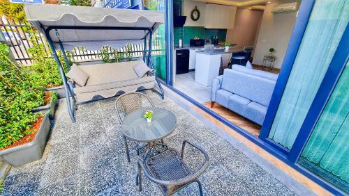 Let'stay Sweet Home Mint