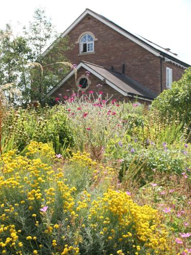 The Wharf House Restaurant with Rooms