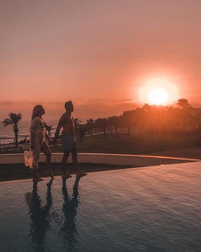 King Evelthon Beach Hotel and Resort