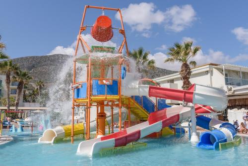 Star Beach Village & Waterpark