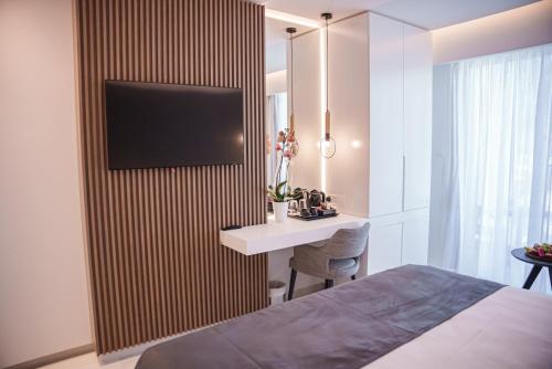 Pavlo Napa Beach Hotel