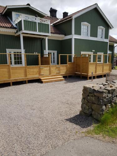 Vare 4 vandrarhem AB