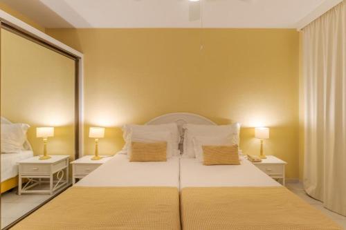 Tranquil Beachside Stay - Atlantic Gardens Beach