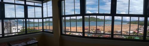 Divine Castle Travelers Inn