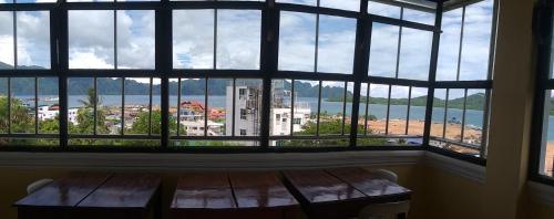 Divine Castle Travelers Inn