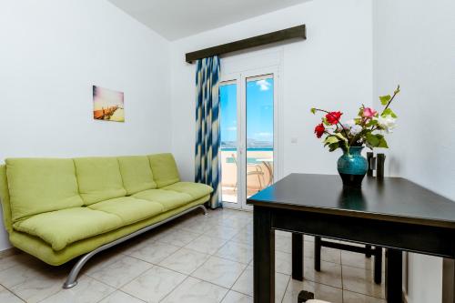 Asterina Seaside Apartments