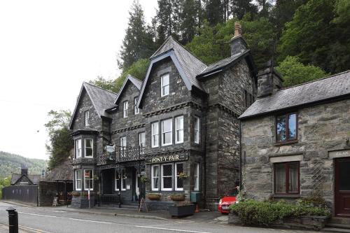 The Pont-y-Pair Inn