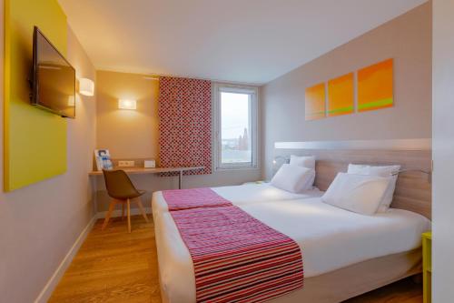 Hotel Kyriad Lyon Est - Saint Bonnet De Mure