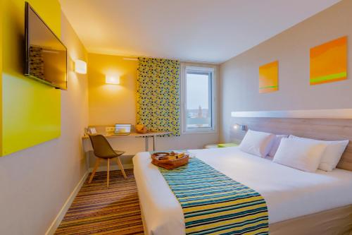 Hotel Kyriad Lyon Est - Saint Bonnet De Mure
