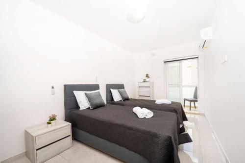 Vela Blu Apartments - Rose Court