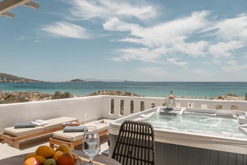 Almiriki Naxos Beachside Living