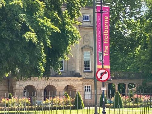 Elegant well appointed maisonette 105m2