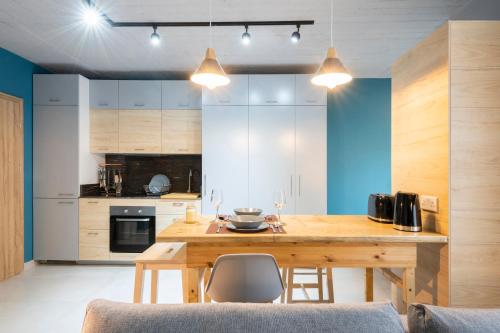 248 Boutique Studios