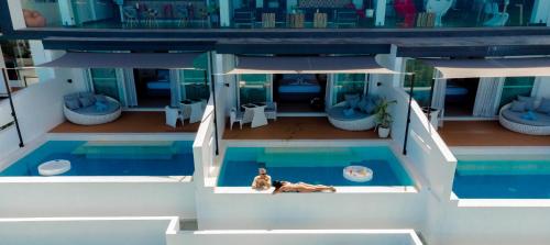 Epic Suites By Bohol Social Club