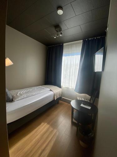 North West Restaurant & Guesthouse